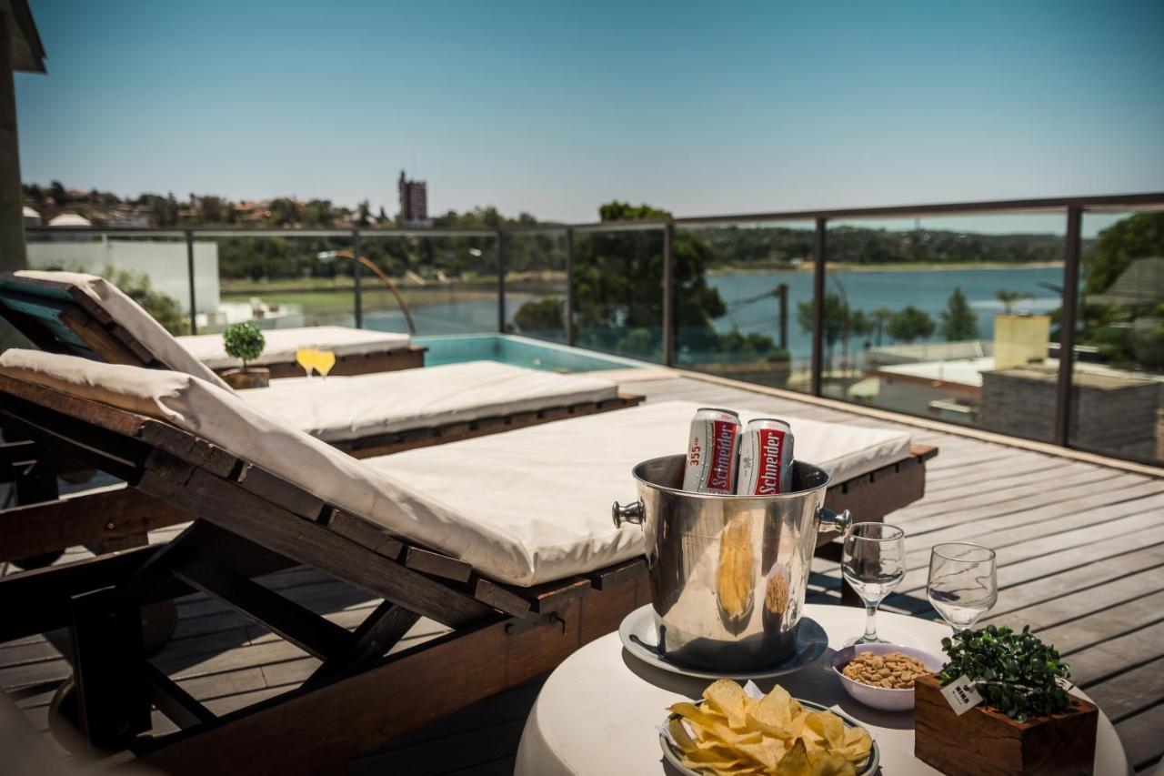 Costalago Suites- By Hvh Villa Carlos Paz Ngoại thất bức ảnh