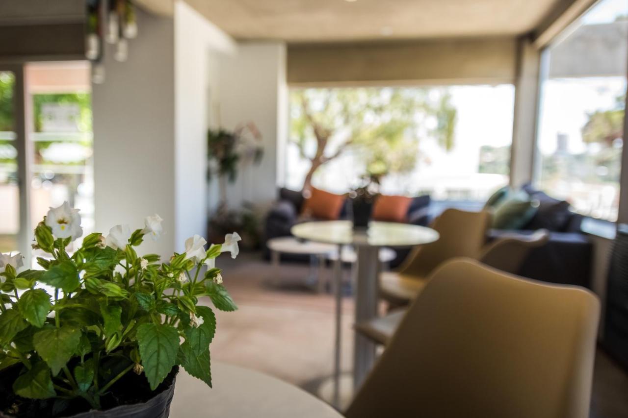 Costalago Suites- By Hvh Villa Carlos Paz Ngoại thất bức ảnh