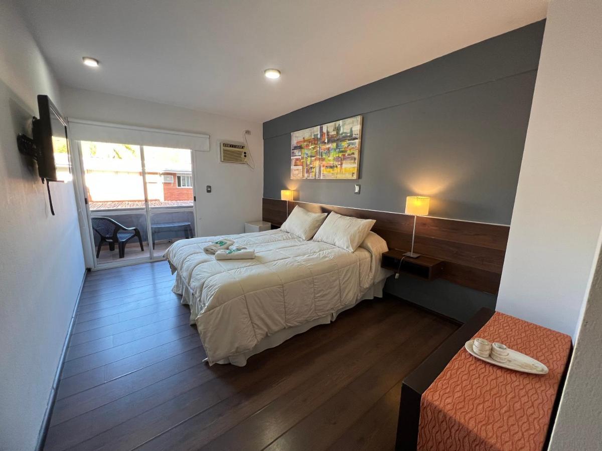 Costalago Suites- By Hvh Villa Carlos Paz Ngoại thất bức ảnh