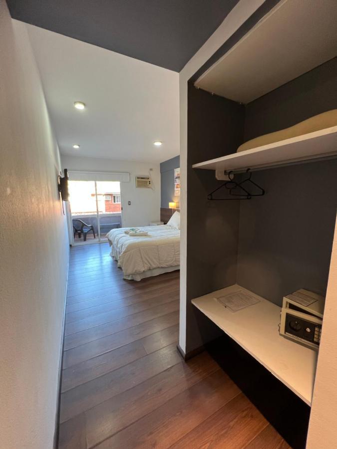 Costalago Suites- By Hvh Villa Carlos Paz Ngoại thất bức ảnh